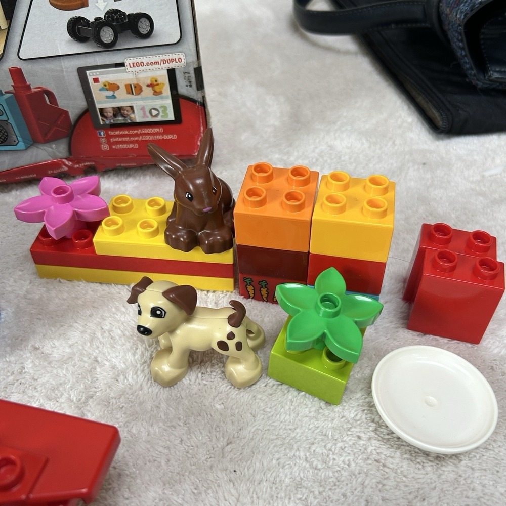 LEGO Duplo Disney Cars MATER'S Shed Tow Truck 99% Complete & Mickeys Roadster - Picture 4 of 9